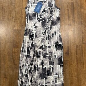 Vera Wang Black & White Abstract Midi Dress